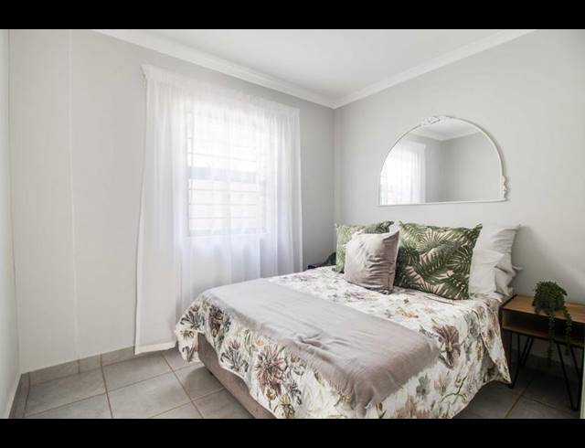 3 BEDROOM HOUSE FOR SALE IN CRYSTAL PARK